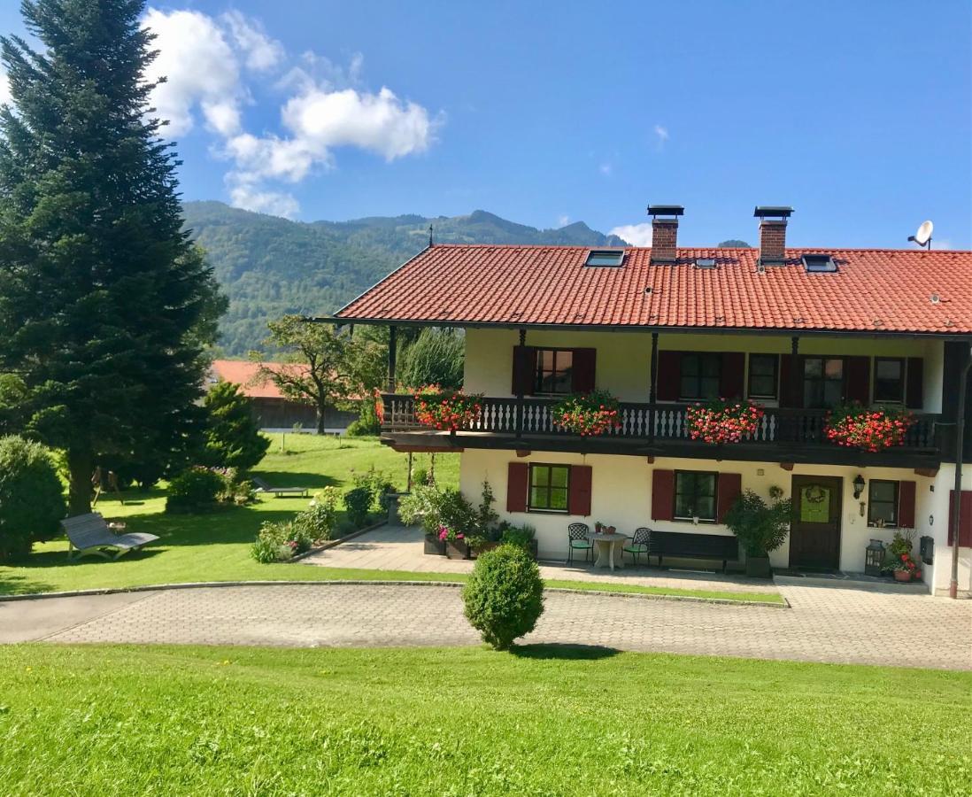 Ferienwohnung Draexl Garten Und Bergblick Nussdorf am Inn Exterior photo